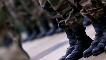 Pour ou contre l'encadrement militaire des mineurs délinquants?