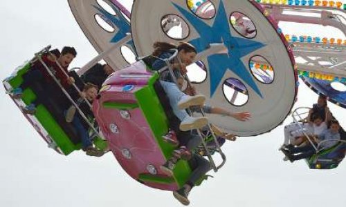 Pensez-vous que les manèges soient vraiment sûrs en France ?